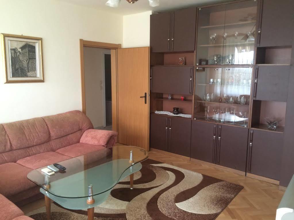 Apartment Marasha Plovdiv Kültér fotó