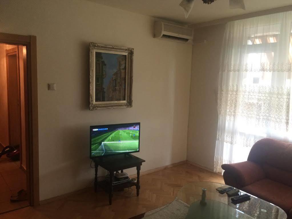Apartment Marasha Plovdiv Kültér fotó